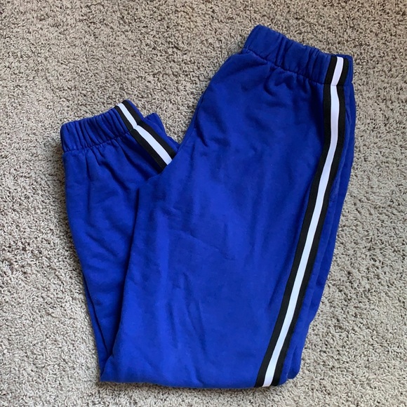 Brandy Melville Sweatpants - Picture 1 of 10